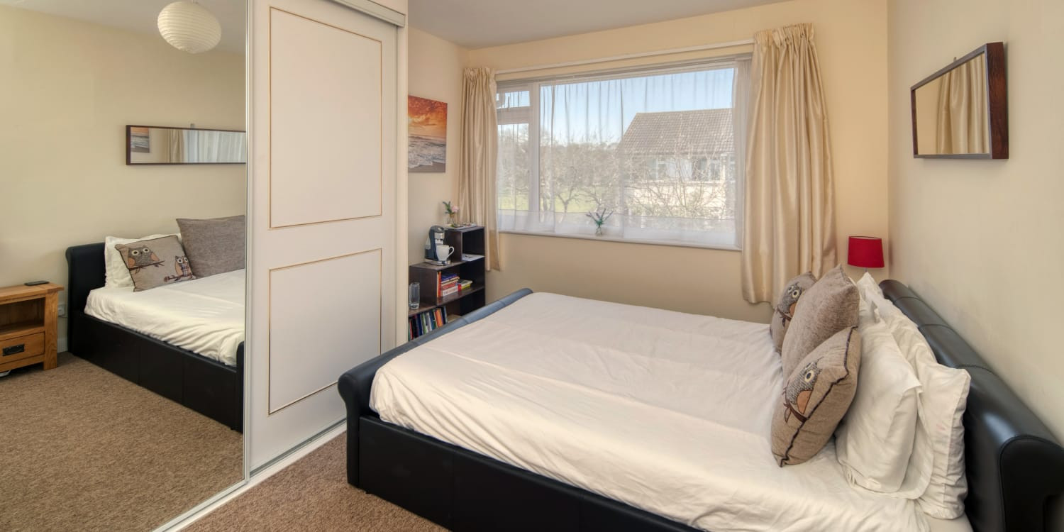 Search and Stay, undefined in undefined. Gallery position 0