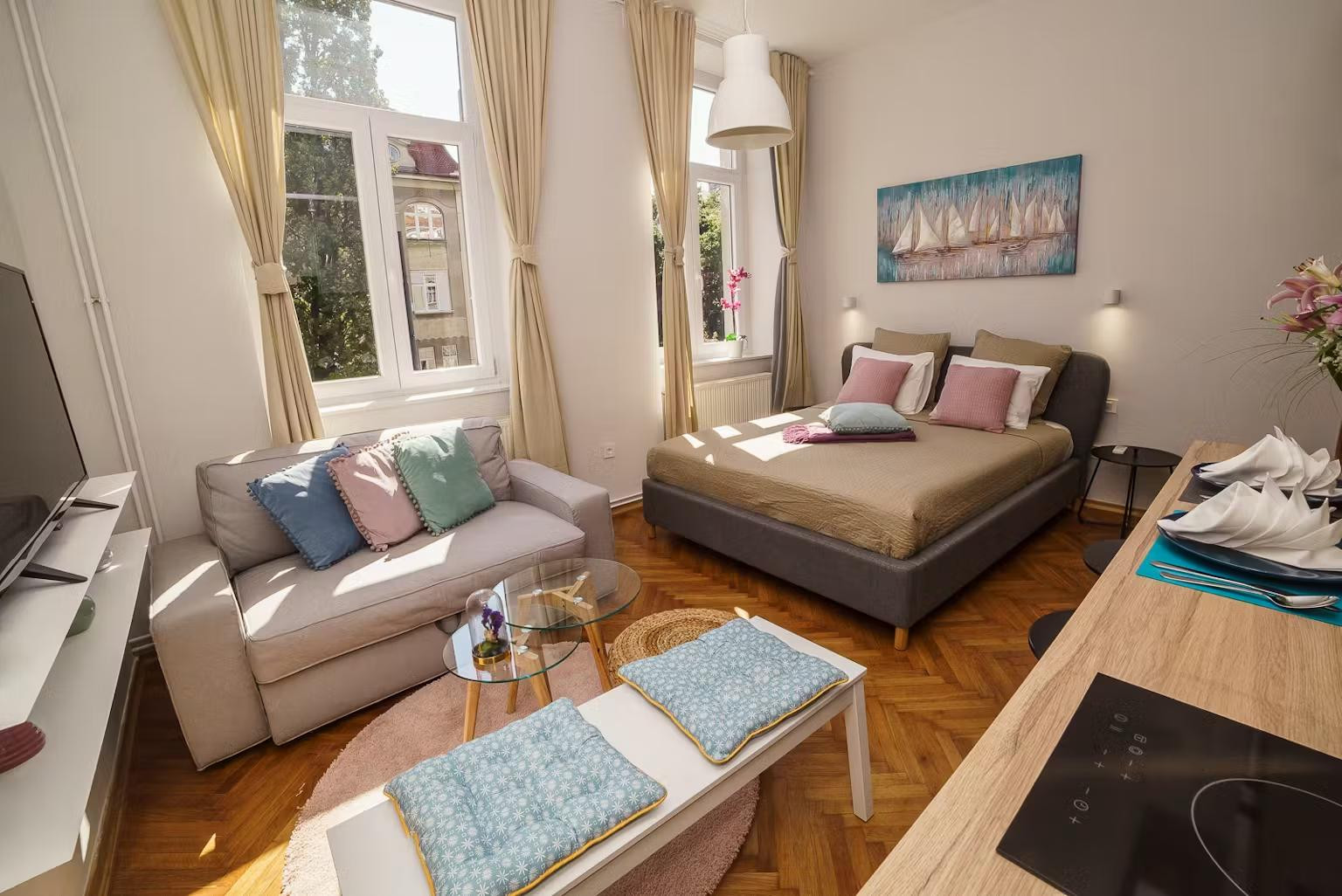 Search and Stay, undefined in undefined. Gallery position 3