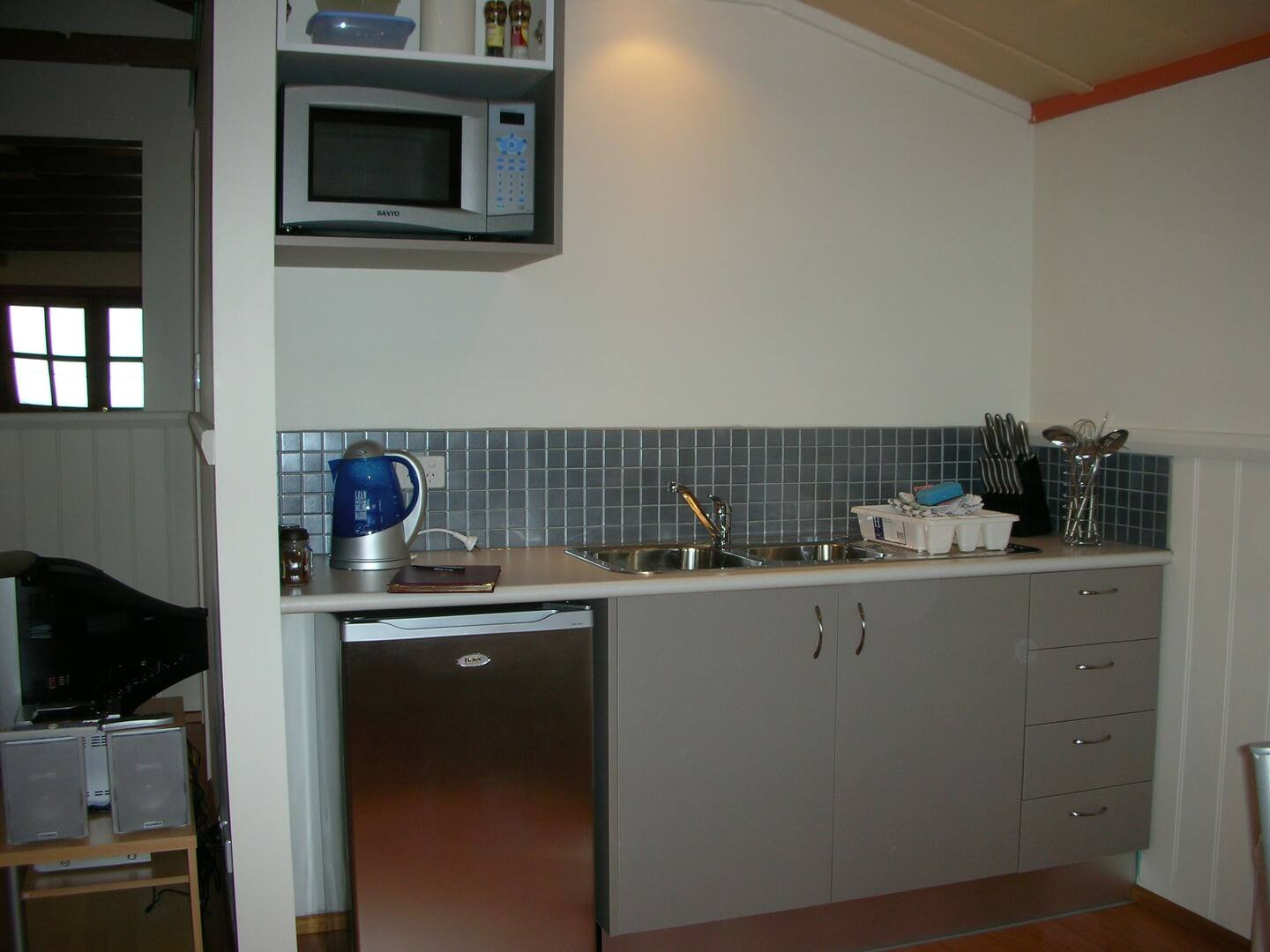 Search and Stay, undefined in undefined. Gallery position 3