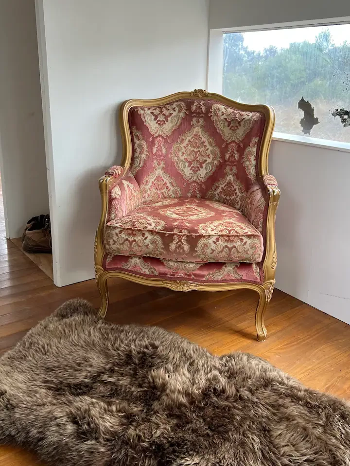 Search and Stay, undefined in undefined. Gallery position 1