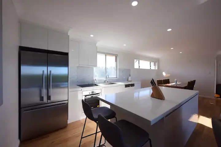 Search and Stay, undefined in undefined. Gallery position 4