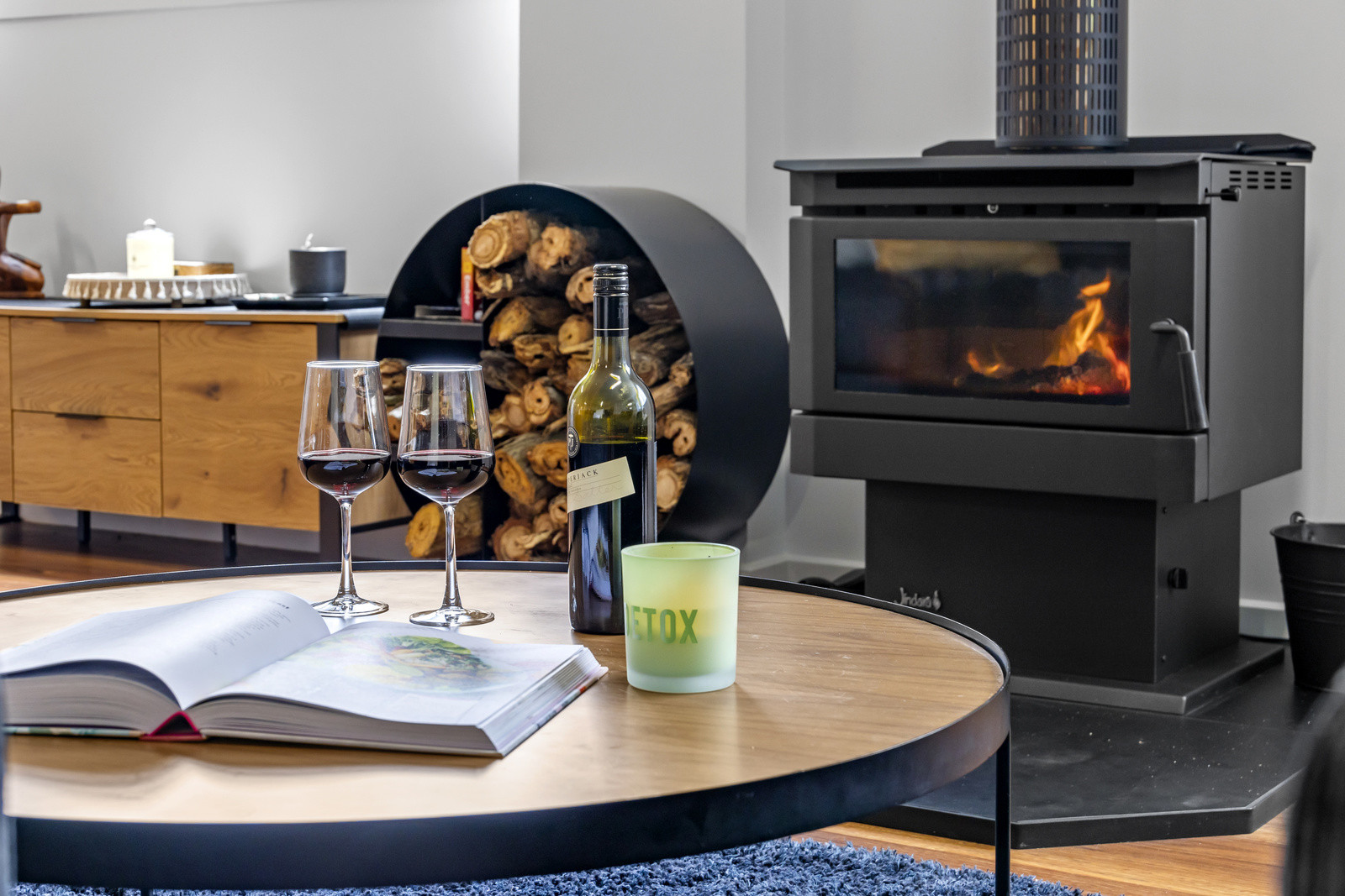 Search and Stay destination carousel image position 10