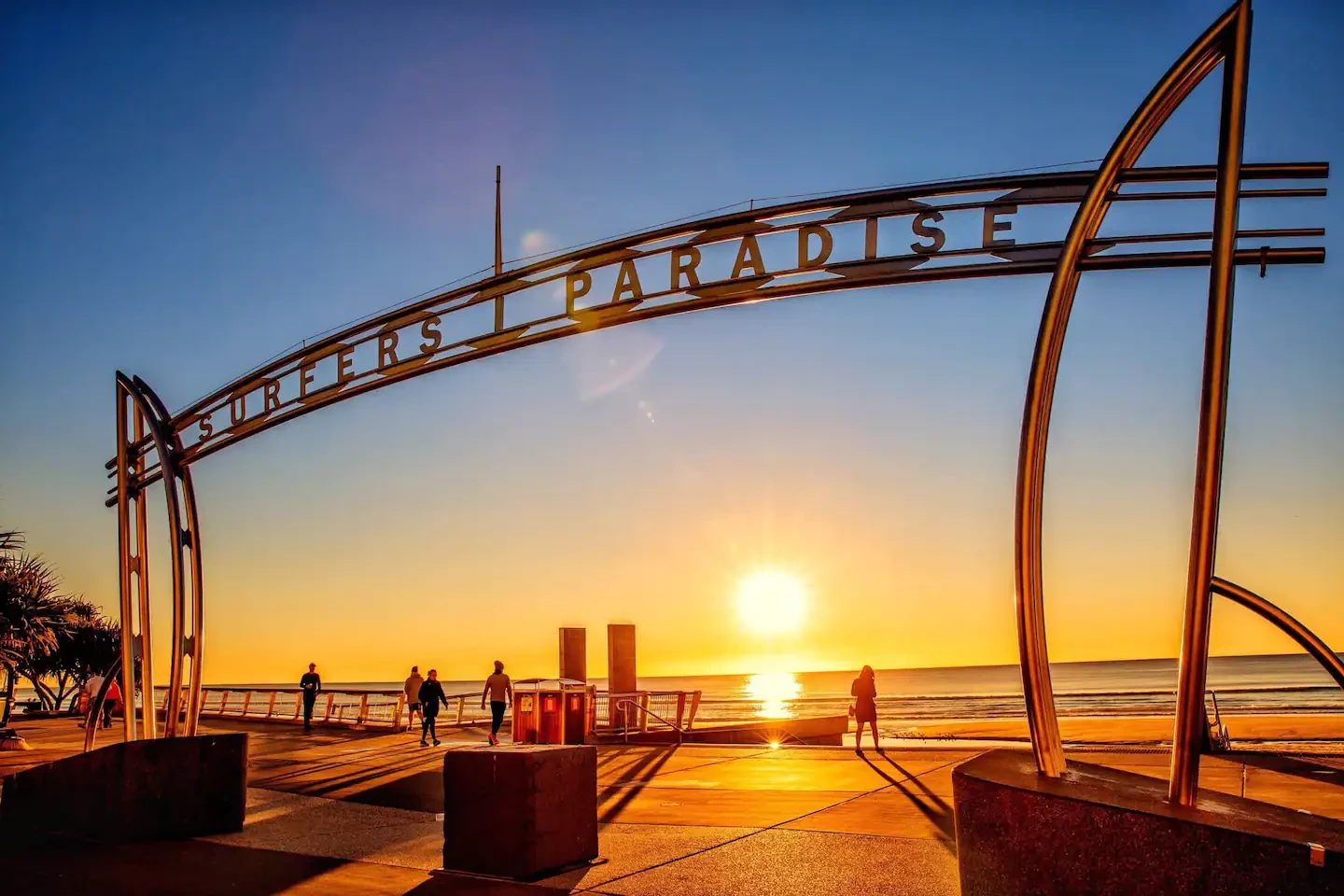 Search and Stay destination carousel image position 30
