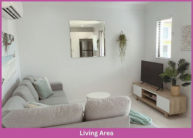 Search and Stay, undefined in undefined. Gallery position 4