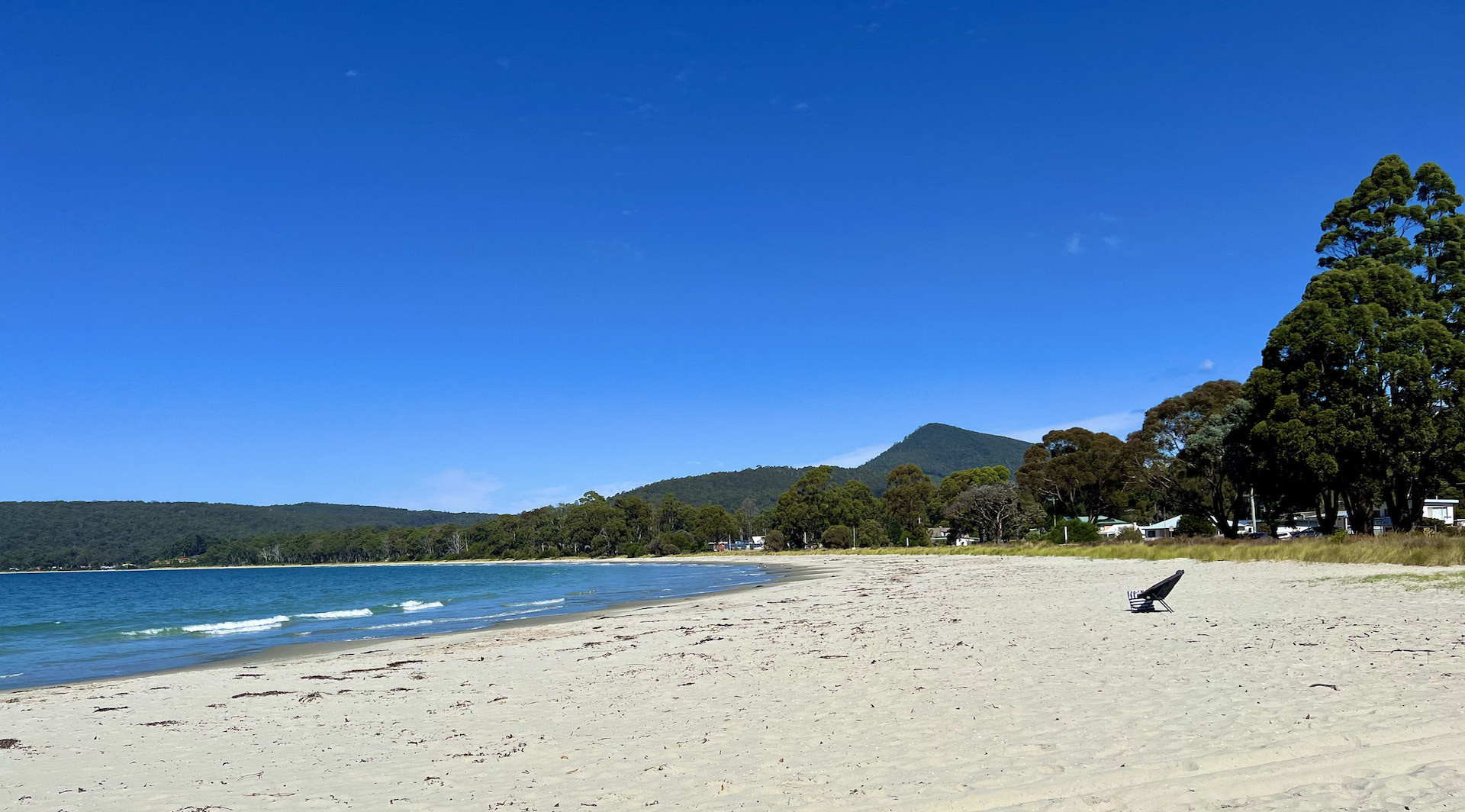 Search and Stay destination carousel image position 35