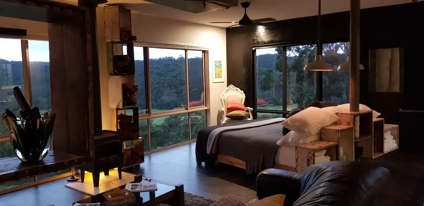Search and Stay, undefined in undefined. Gallery position 3