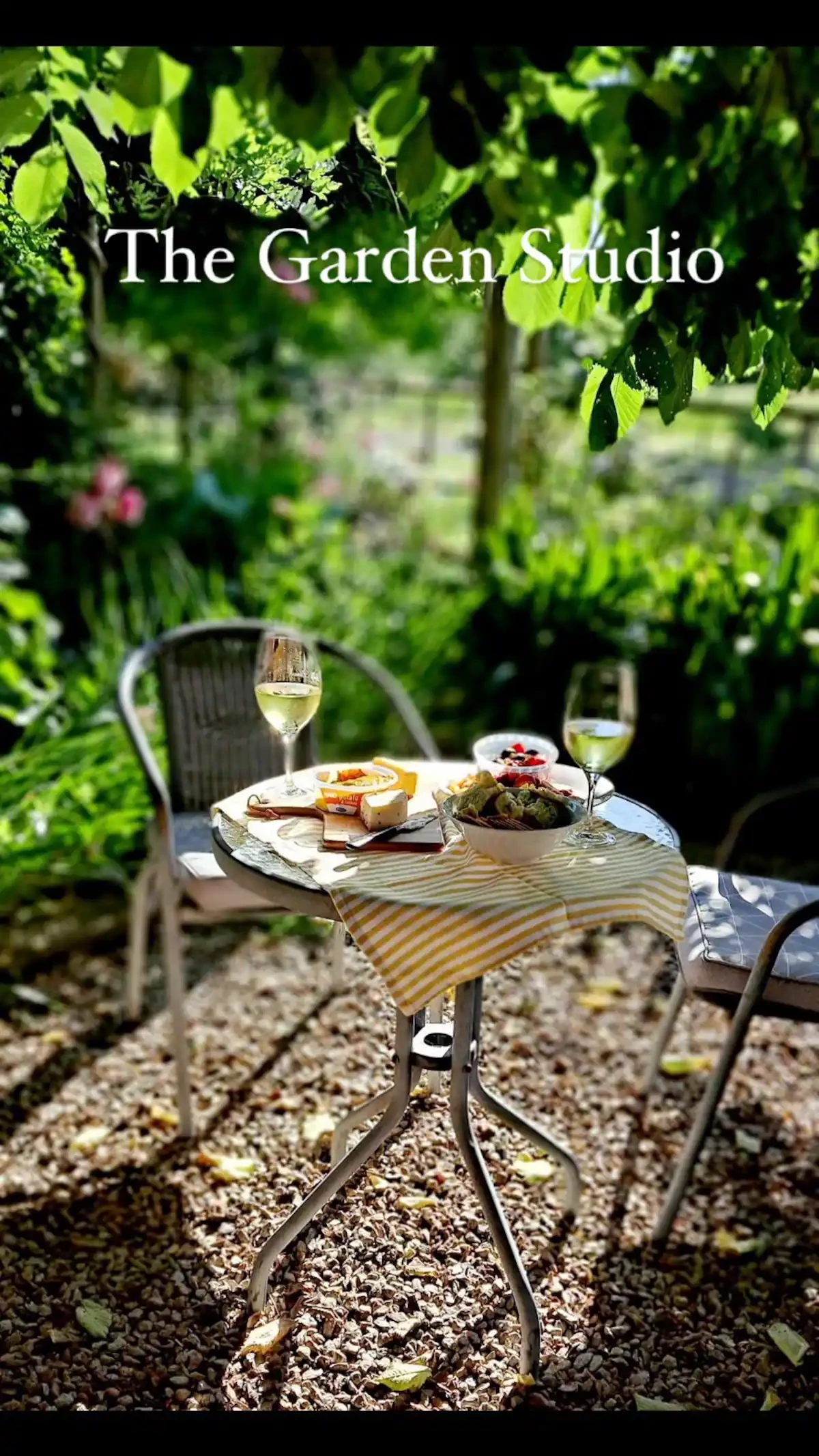 Search and Stay Destinations. Pet Friendly Rentals in Moyhu, VIC - Australia