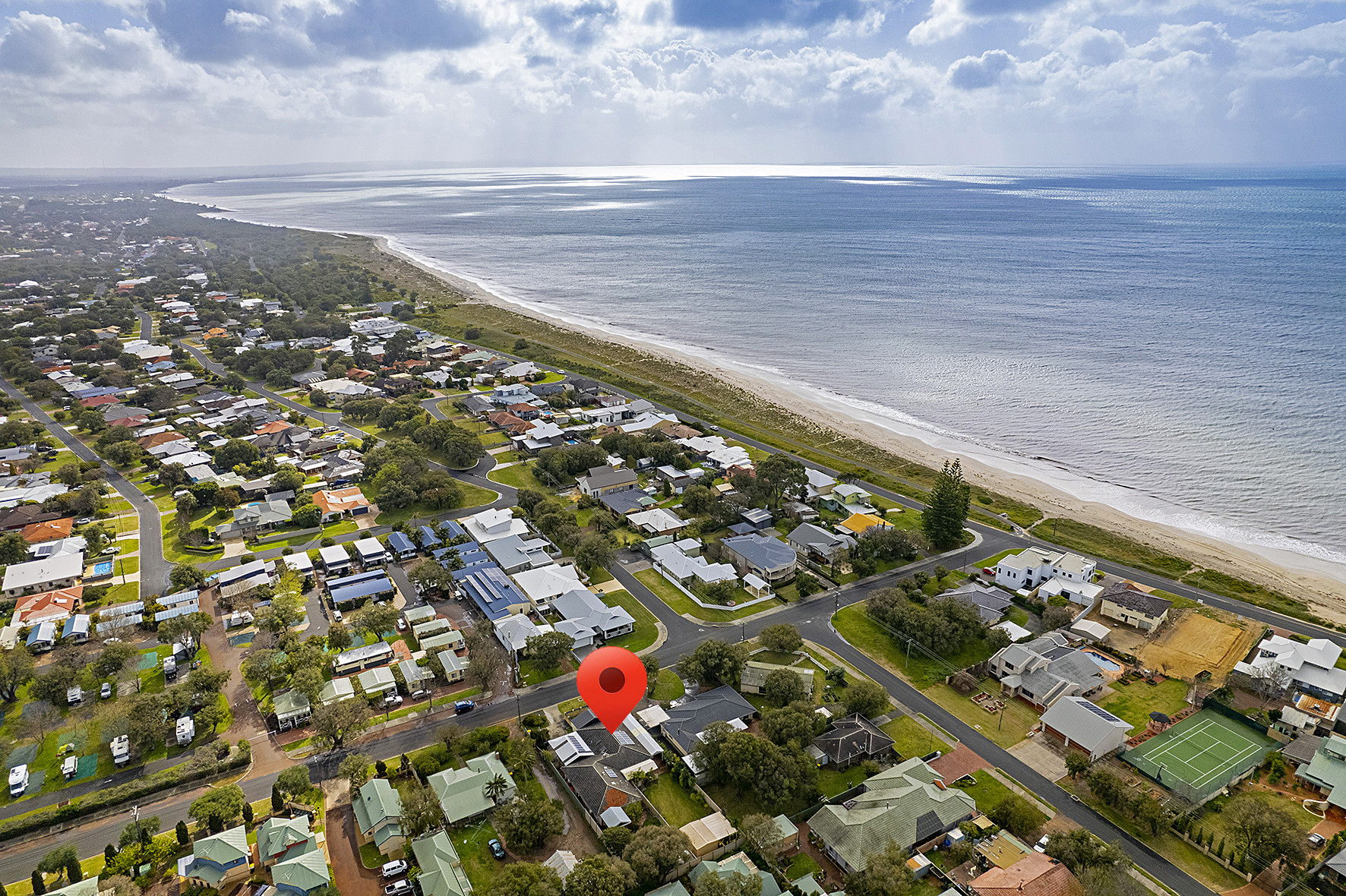 Search and Stay, undefined in undefined. Gallery position 1