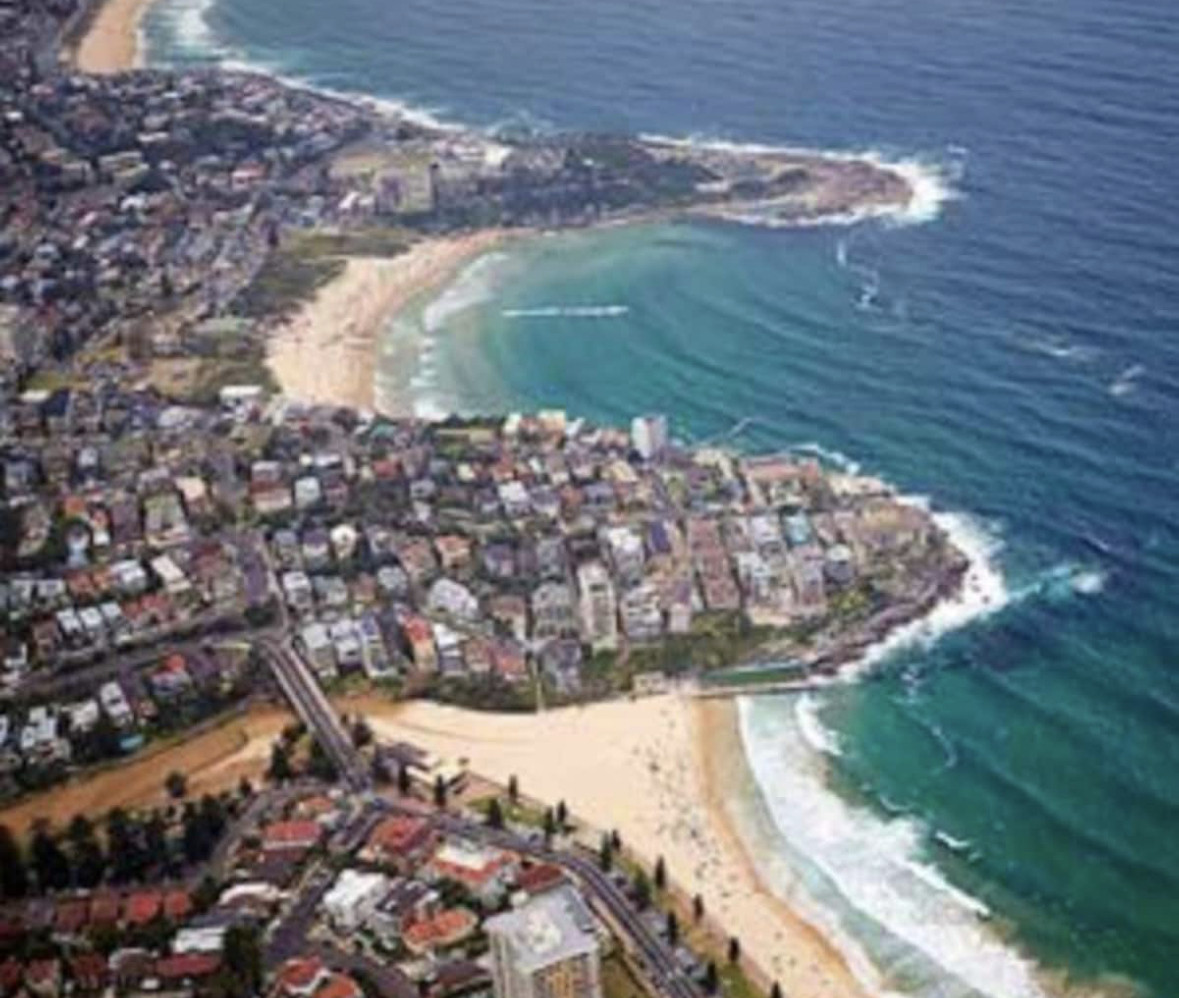Search and Stay destination carousel image position 11
