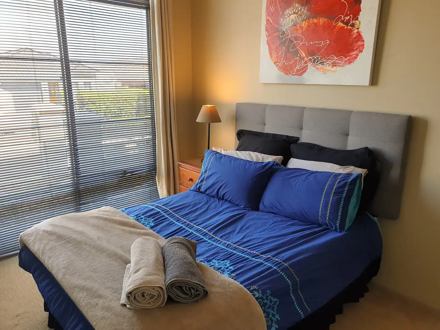 Search and Stay, undefined in undefined. Gallery position 1