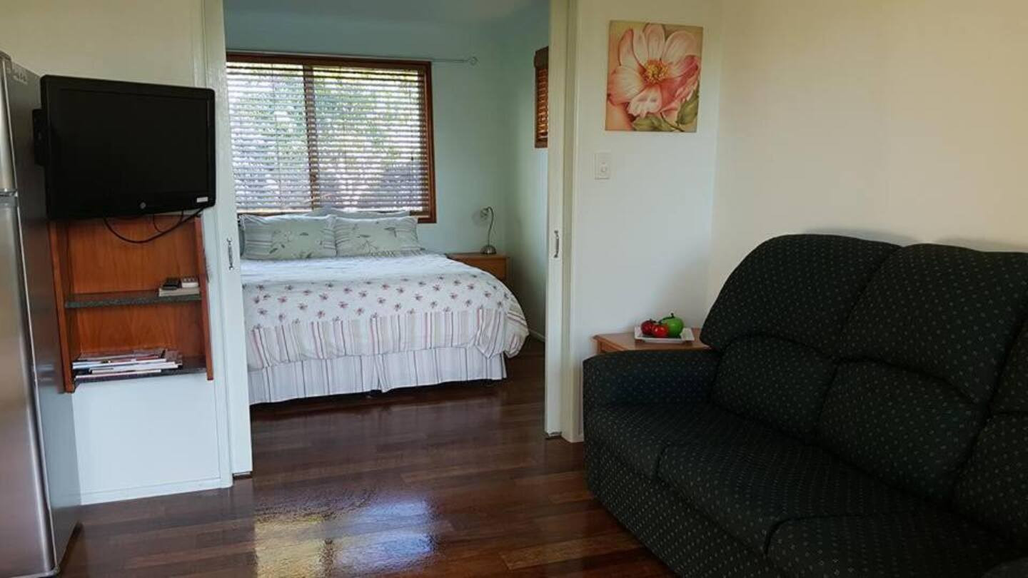 Search and Stay, undefined in undefined. Gallery position 4