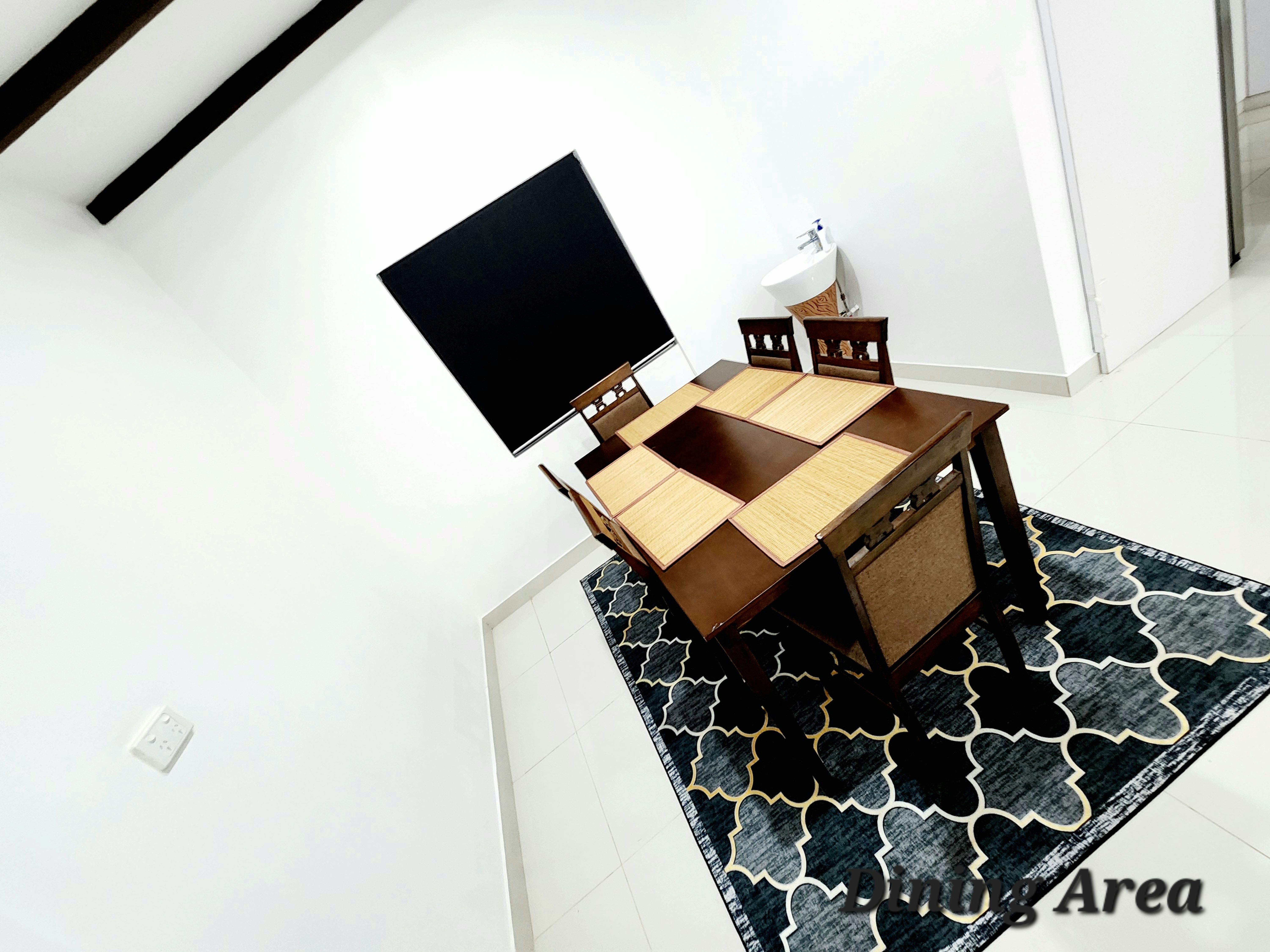 Search and Stay, undefined in undefined. Gallery position 4