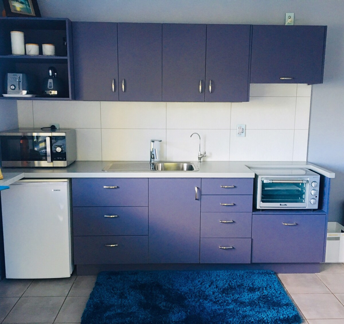 Search and Stay, undefined in undefined. Gallery position 3