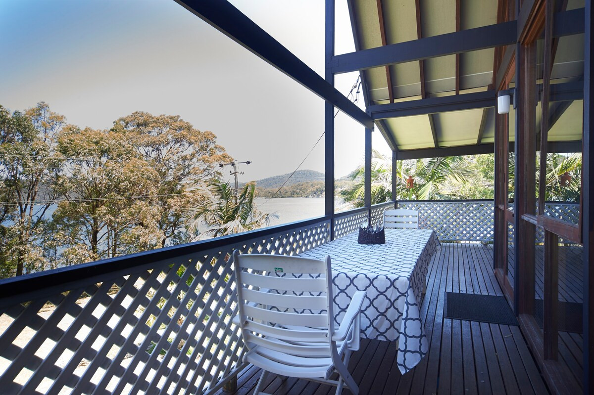 Search and Stay, undefined in undefined. Gallery position 3