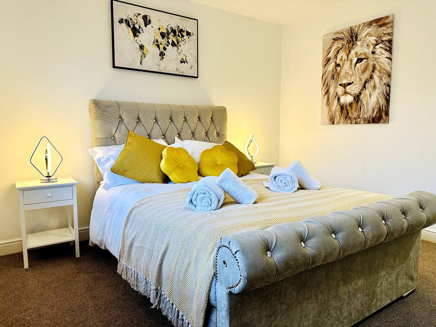 Search and Stay Destinations. Cabin Accommodation in Ashford, Ashford - England - United Kingdom
