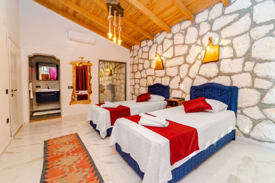 Search and Stay, undefined in undefined. Gallery position 2