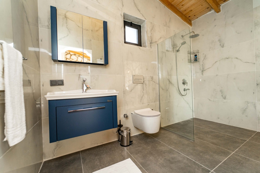 Search and Stay, undefined in undefined. Gallery position 3