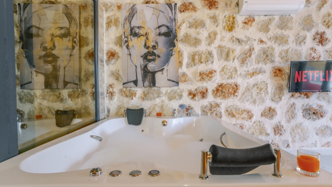 Search and Stay destination Kas, Antalya - Türkiye from AU$ 192. Villa Querencia Duo