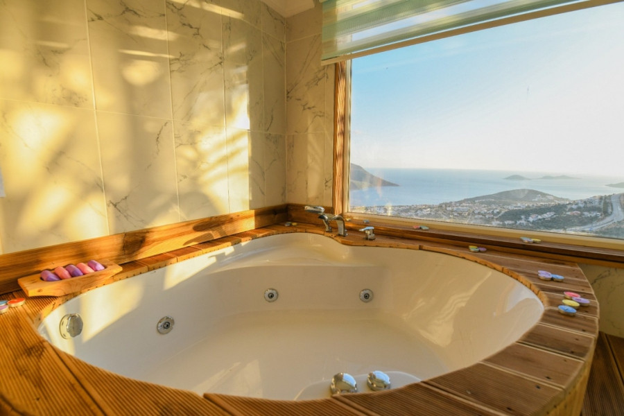 Search and Stay, undefined in undefined. Gallery position 4