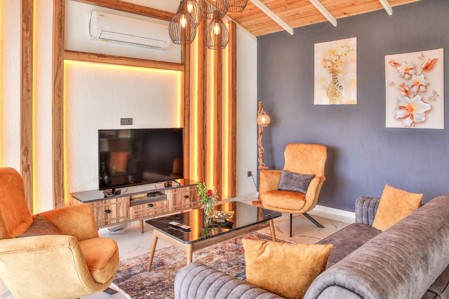 Search and Stay, undefined in undefined. Gallery position 4