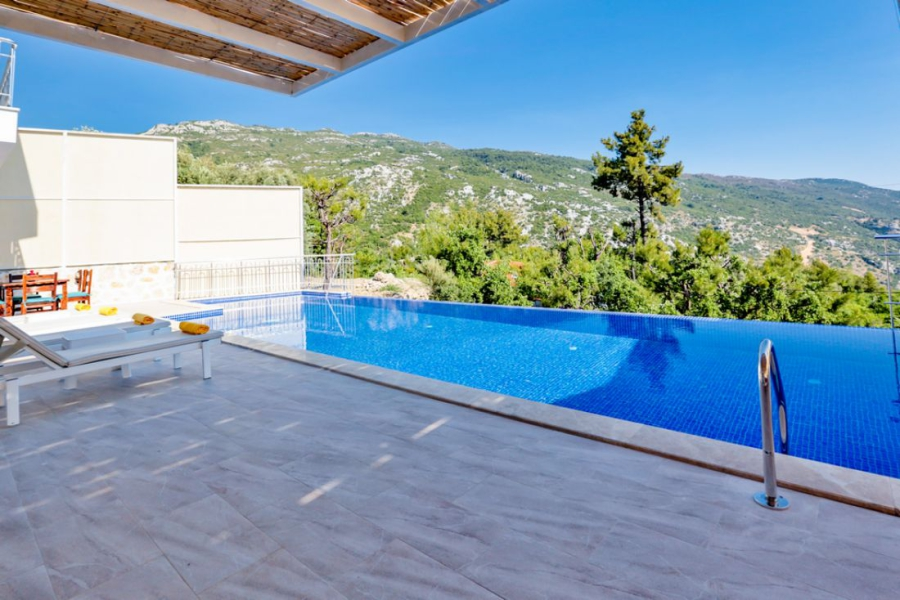 Search and Stay, undefined in undefined. Gallery position 4