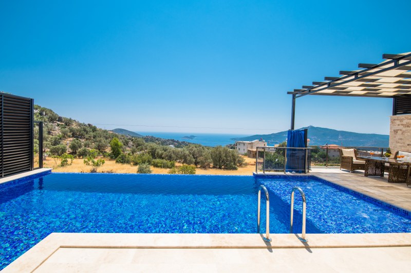 Search and Stay, undefined in undefined. Gallery position 1