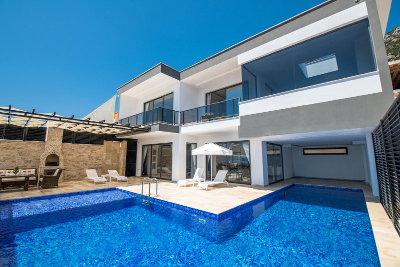 Search and Stay, undefined in undefined. Gallery position 2