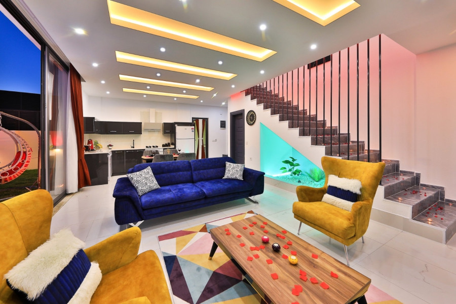 Search and Stay, undefined in undefined. Gallery position 3