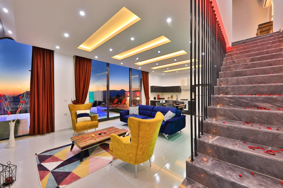 Search and Stay, undefined in undefined. Gallery position 4