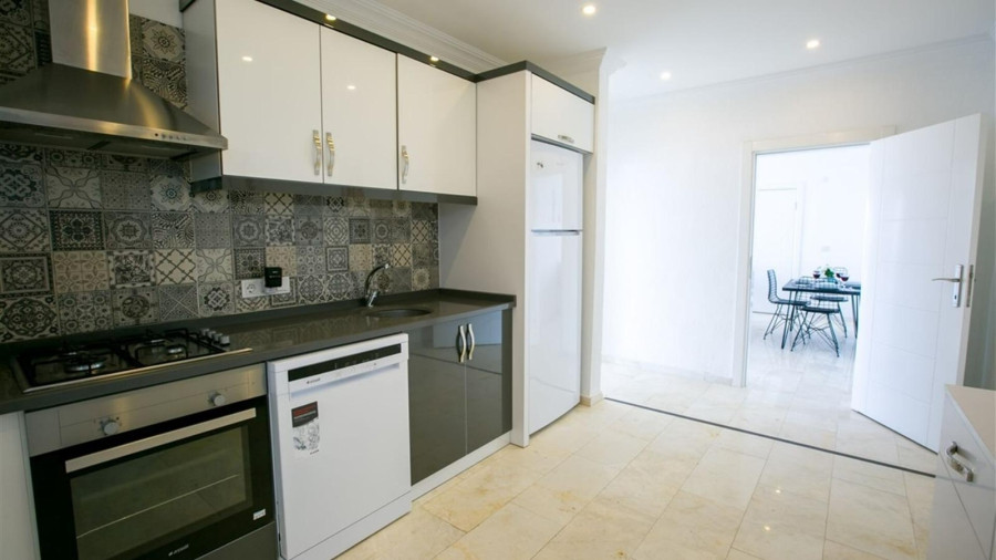 Search and Stay, undefined in undefined. Gallery position 1