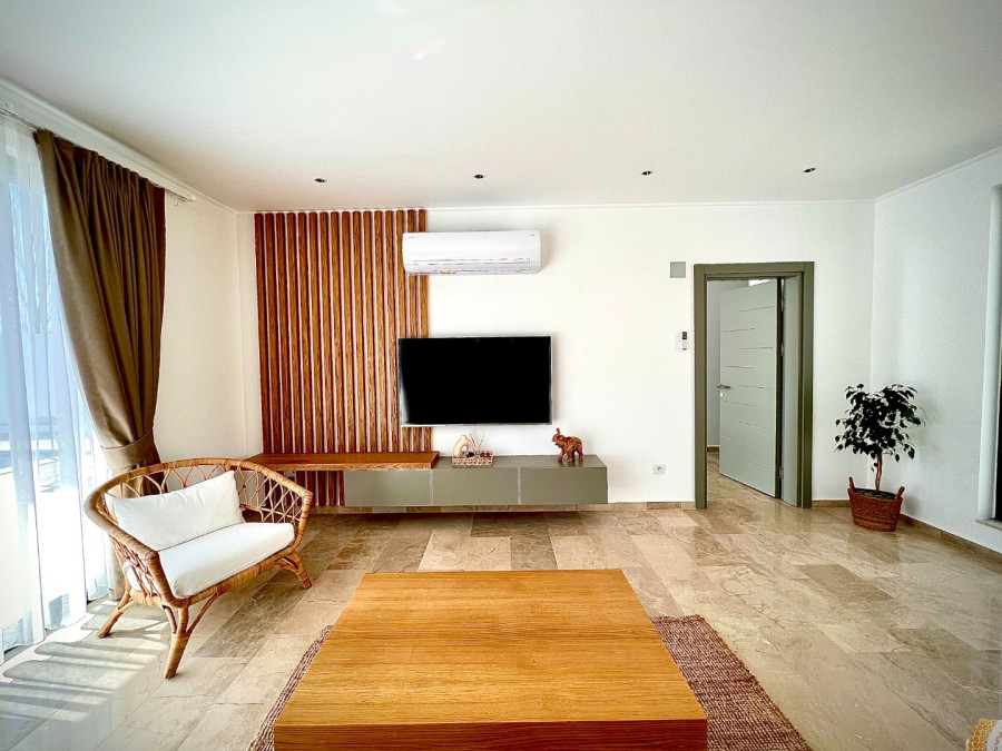 Search and Stay, undefined in undefined. Gallery position 1