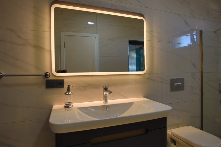 Search and Stay, undefined in undefined. Gallery position 4