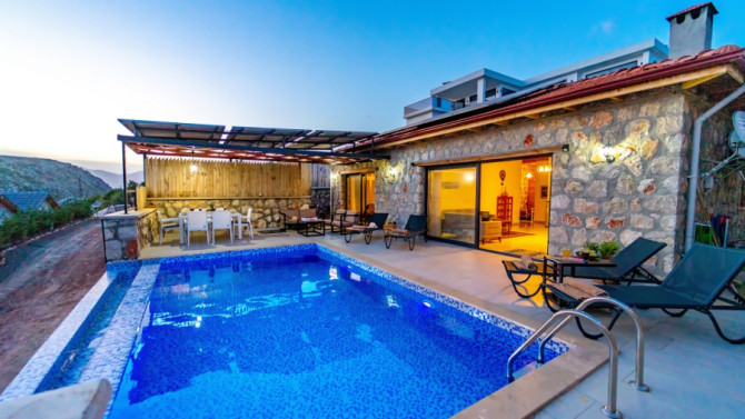 Search and Stay destination Gelemis, Antalya - Türkiye from AU$ 200. Villa Aksel