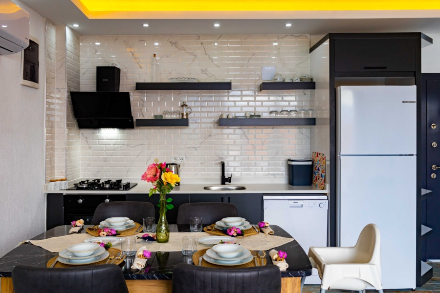 Search and Stay, undefined in undefined. Gallery position 2