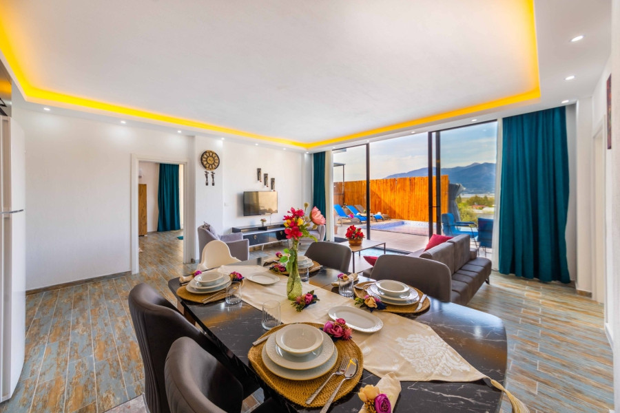 Search and Stay, undefined in undefined. Gallery position 3