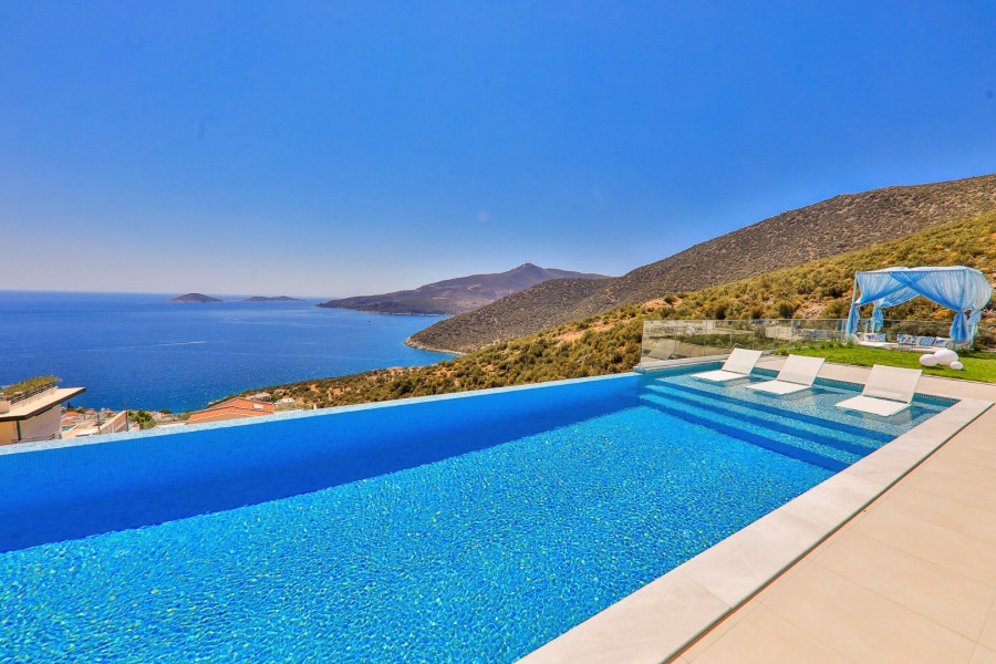 Search and Stay, undefined in undefined. Gallery position 0