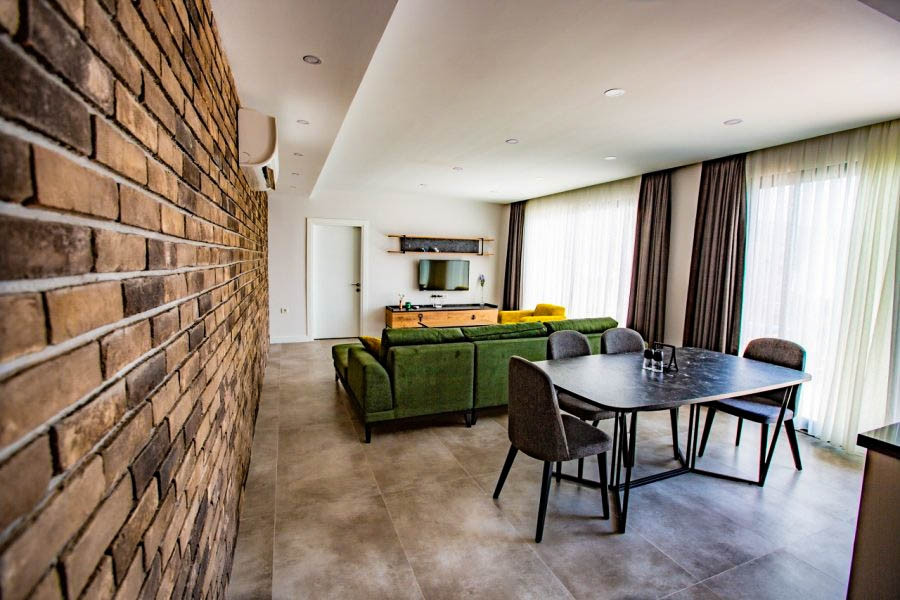 Search and Stay, undefined in undefined. Gallery position 1