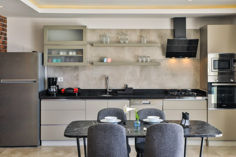 Search and Stay, undefined in undefined. Gallery position 1