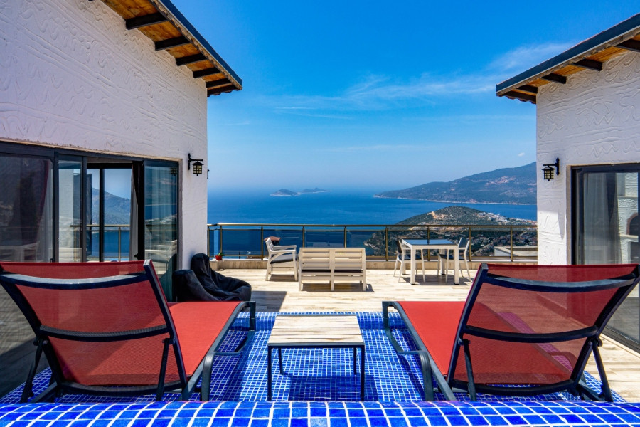 Search and Stay, undefined in undefined. Gallery position 0