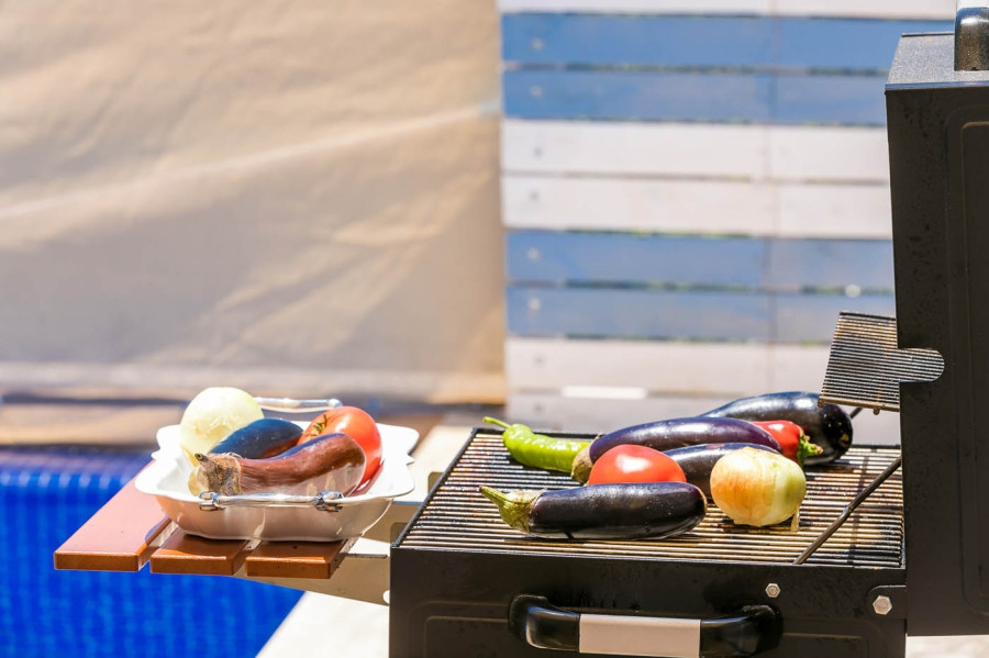 Search and Stay, undefined in undefined. Gallery position 1