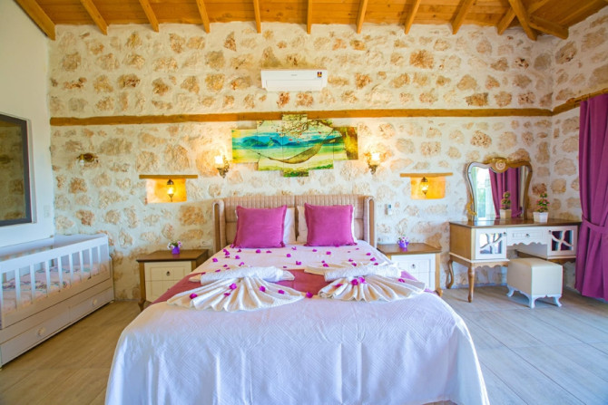 Search and Stay destination Uzumlu, Antalya - Türkiye from AU$ 247. Villa Murdum
