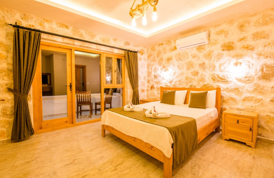 Search and Stay, undefined in undefined. Gallery position 4