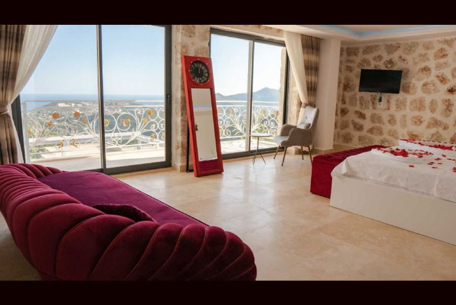 Search and Stay, undefined in undefined. Gallery position 1