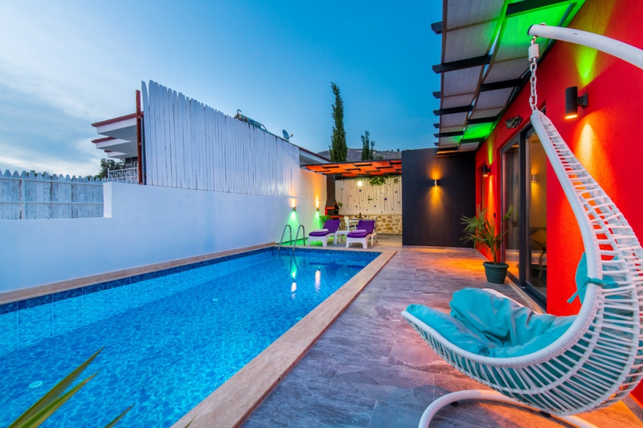 Search and Stay, undefined in undefined. Gallery position 2