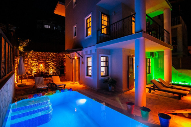 Search and Stay destination Kas, Antalya - Türkiye from AU$ 374. Villa Caledonia