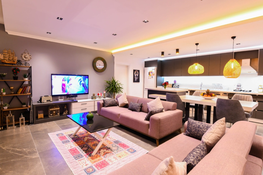 Search and Stay, undefined in undefined. Gallery position 4