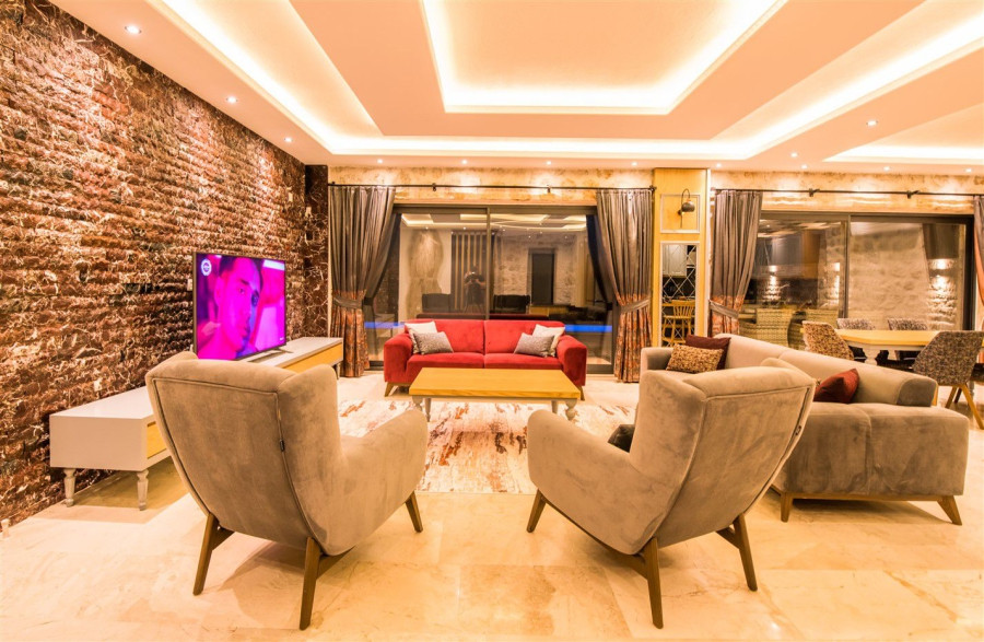 Search and Stay, undefined in undefined. Gallery position 2