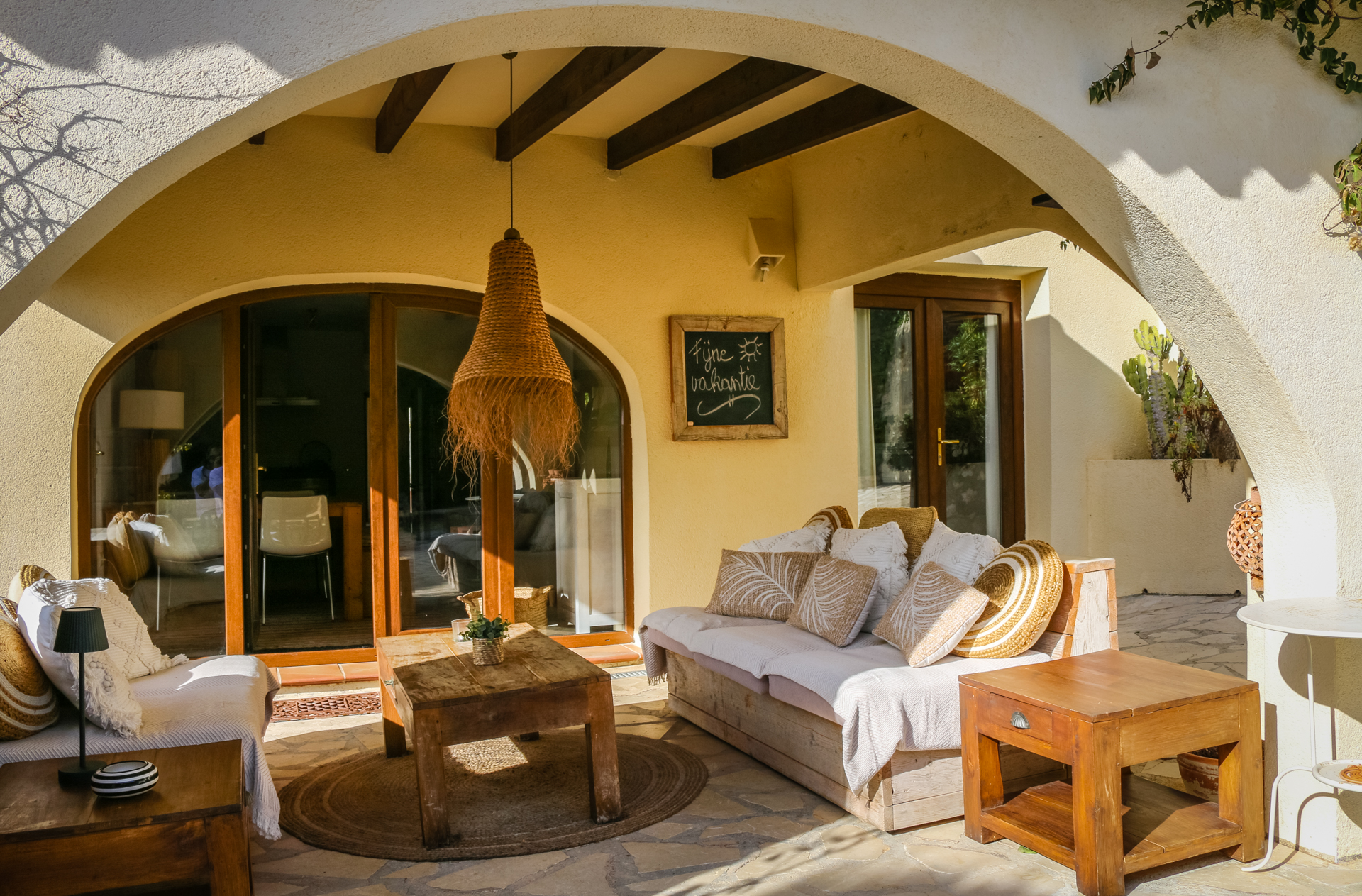 Search and Stay destination A, VC - Spain from AU$ 278. Cosy holiday apartment on the Costa Blanca, Spain