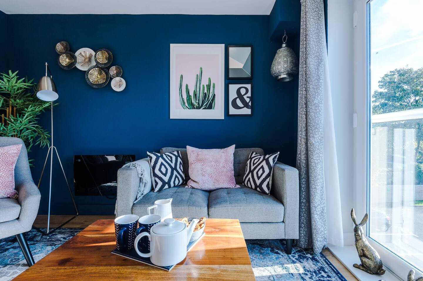 Search and Stay, undefined in undefined. Gallery position 1