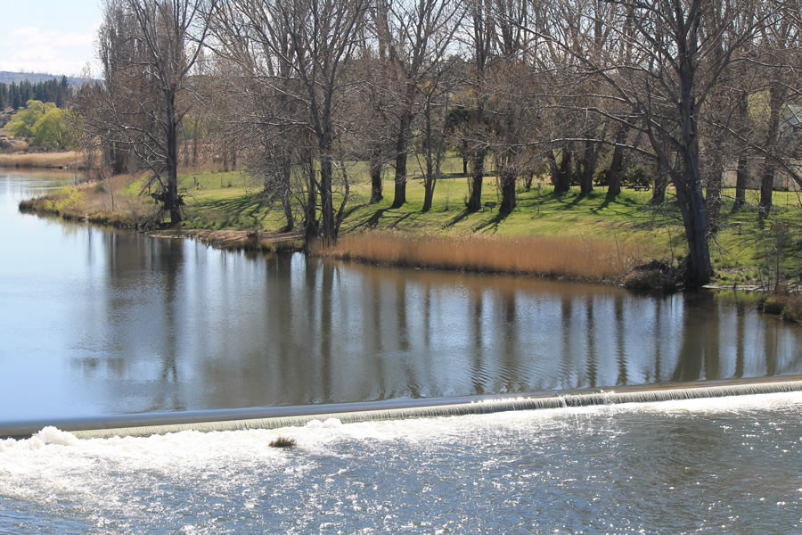 Search and Stay destination carousel image position 27